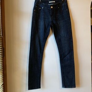 Stetson Blue Ankle Cropped Jeans with Classic Design